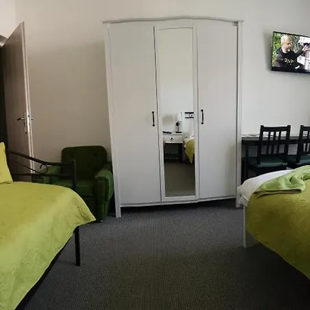 Guest house Domcek 118 Podhajska